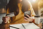 dinero a colombia
