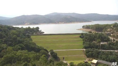 images/stories/presa de guadarranque.jpg