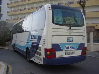 Autob&uacute;s.