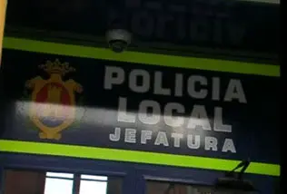 images/stories/2010septiembre2/1policialocal.jpg