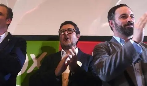 vox-elecciones-andalucia-2018-columnas