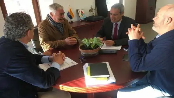 reuni&oacute;n del subdelegado