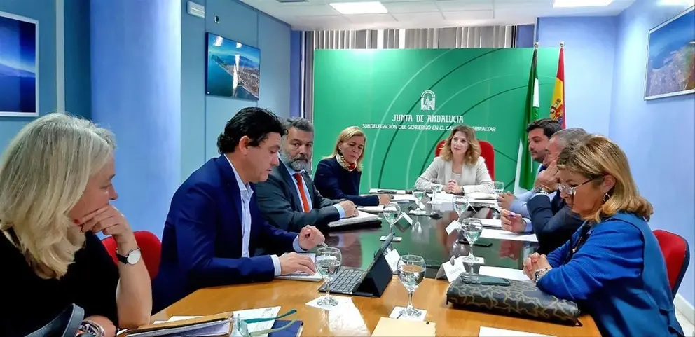 reuni&oacute;n en subdelegaci&oacute;n