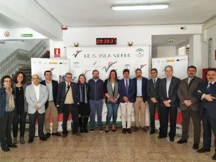 1-INAUGURACI�_N JORNADAS EMPRESARIALES EN INSTITUTO ISLA VERDE