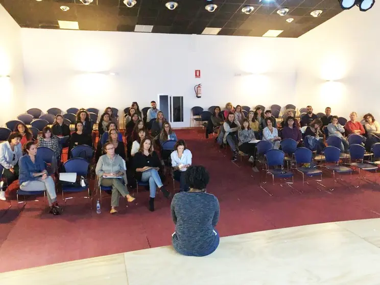 REUNI�_N DE SEGUIMIENTO DE LOS PROFESIONALES DE ERACIS
