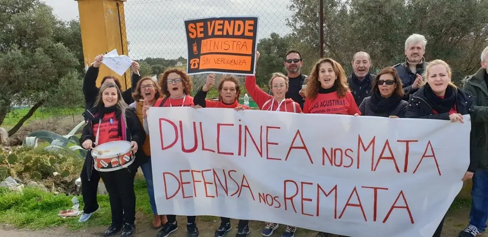 DULCINEA646e3ebf-f313-494f-89d1-bbfa75a873df