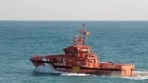Una embarcaci&oacute;n de Salvamento.