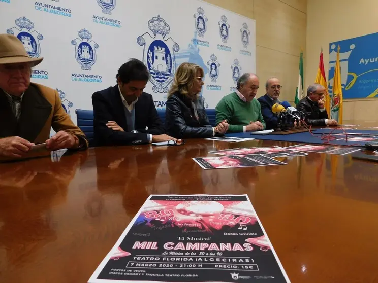 Un momento de la rueda de prensa.