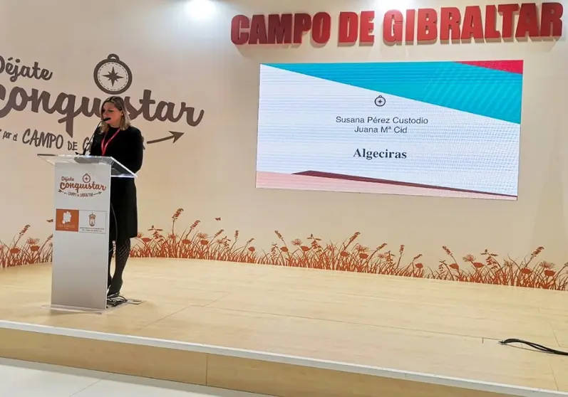 Un momento de la presentaci&oacute;n.