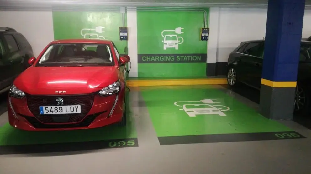 Punto de recarga de Interparking en la Plaza de Andaluc&iacute;a.