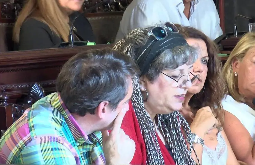 Miembros de Adelante, en el pleno.