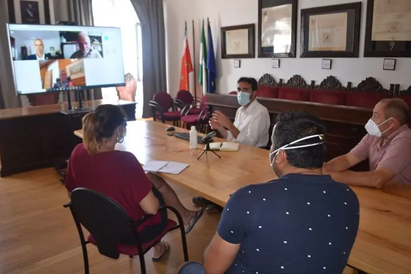 Un instante de la reuni&oacute;n.