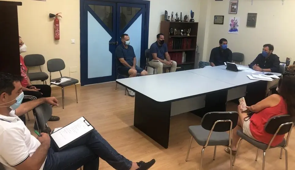 REUNION CLUBES DE PISTA
