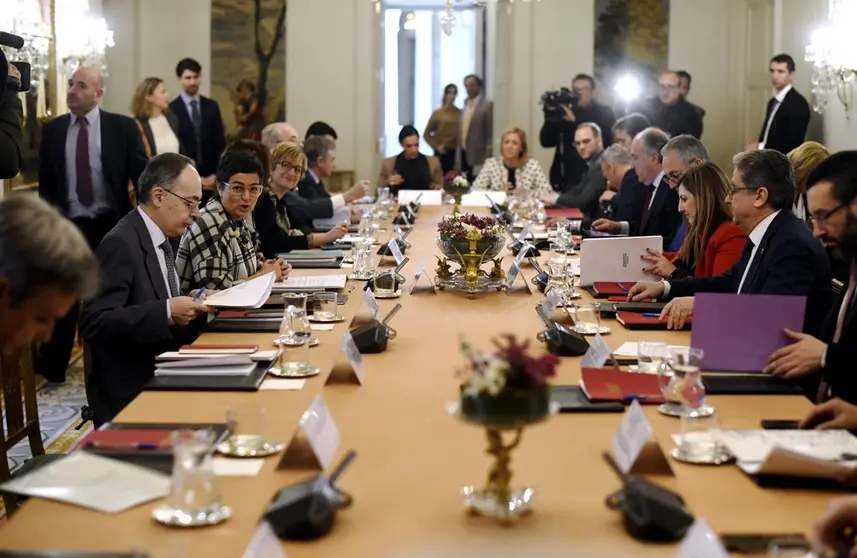 Una reuni&oacute;n de Exteriores.