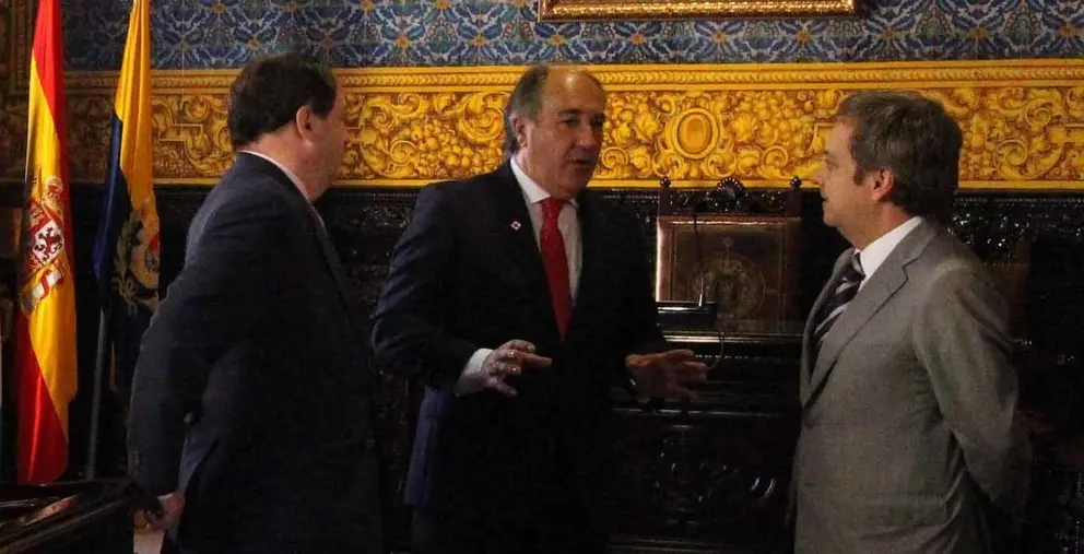 garc&iacute;a ferrer junto a landaluce