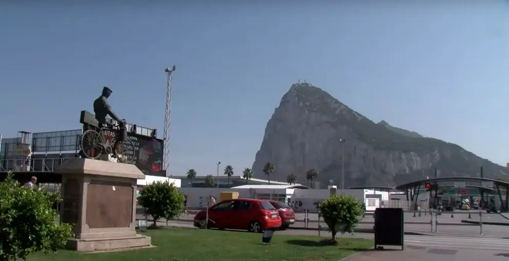 paso fronterizo de gibraltar