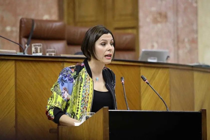 &Aacute;ngela Rodr&iacute;guez.