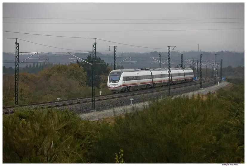 EuropaPress_3338250_tren_intercity_renfe