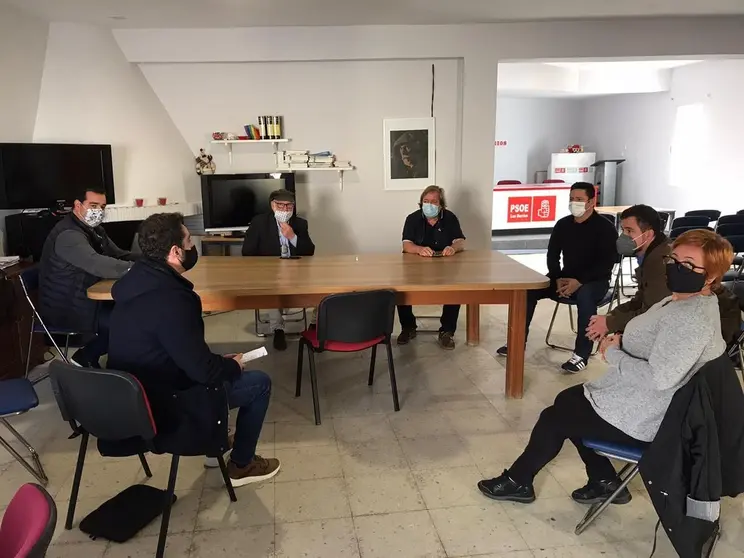 Un instante de la reuni&oacute;n.