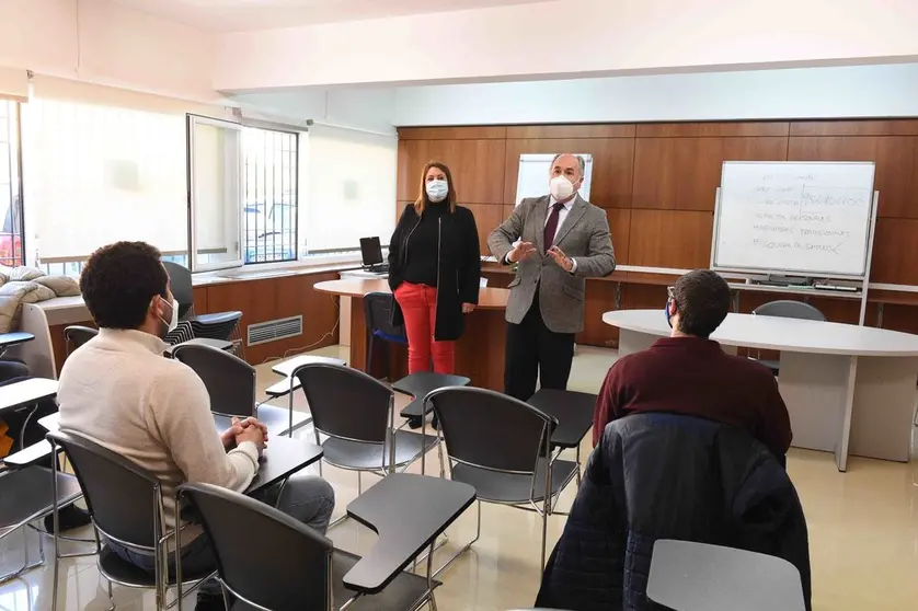 Landaluce, con las nuevas incorporaciones.
