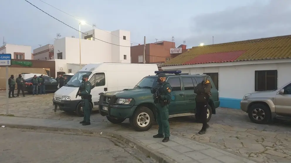 Agentes desplegados en la Operaci&oacute;n 'Desvanes'.