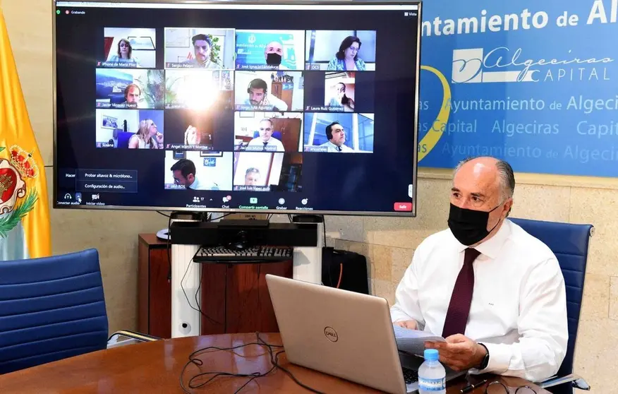 Landaluce, en la junta de gobierno.