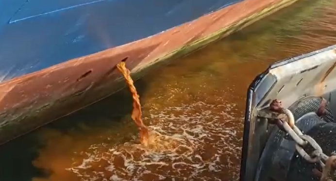Vertido.