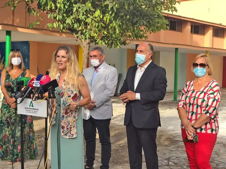 210907 Anuncio Licitaci&oacute;n Muro CEIP CG 6