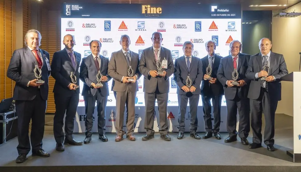 Premios FINE 4