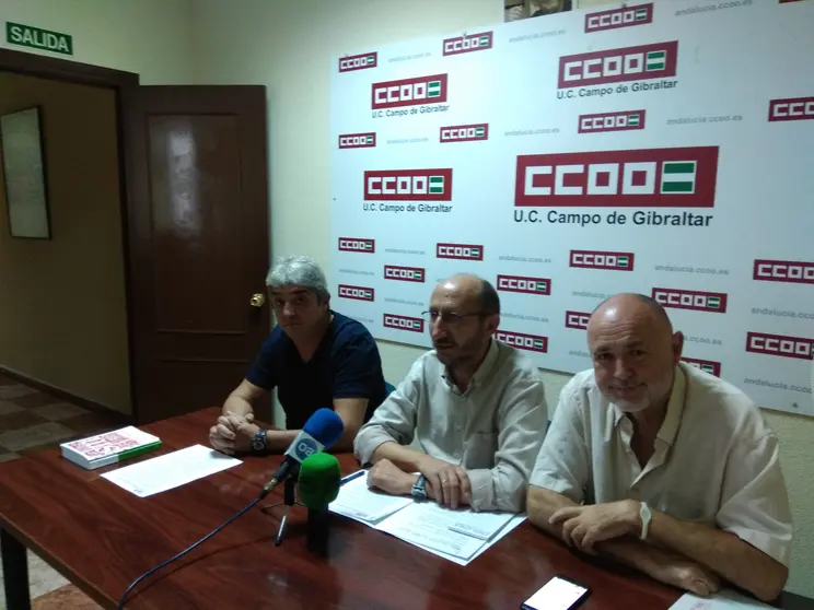 TRIANO EN RUEDA DE PRENSA