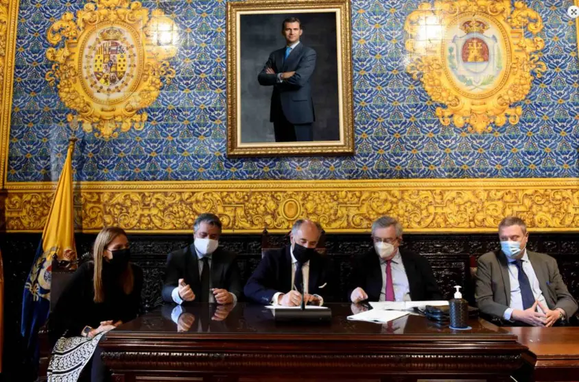 Reconquista firma