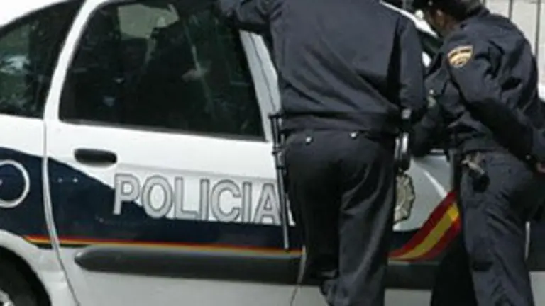 images/stories/abril/polica-nacional1.jpg