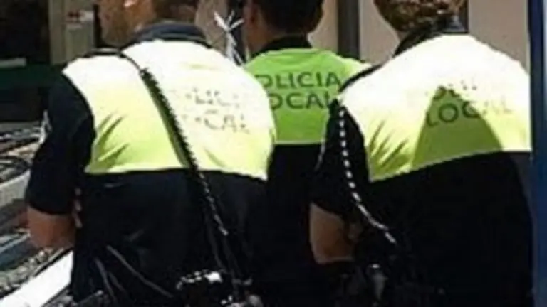 images/stories/abril/polilocal3.jpg
