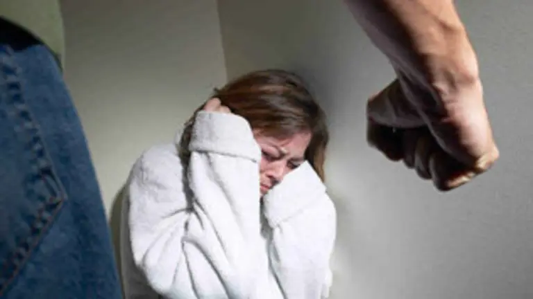 images/stories/abrildos/mujer-maltratada-violencia-genero1.jpg