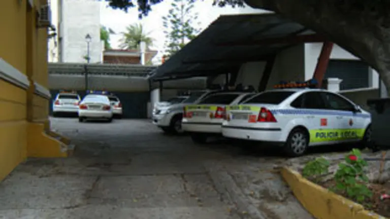 images/stories/junio/0policialocal.jpg