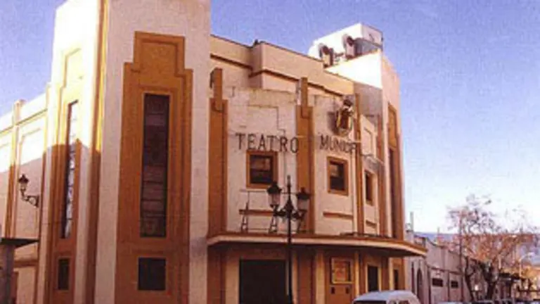 images/stories/julio/teatro florida1.jpg