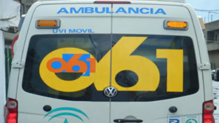 images/stories/julio/0000000ambulancia.jpg