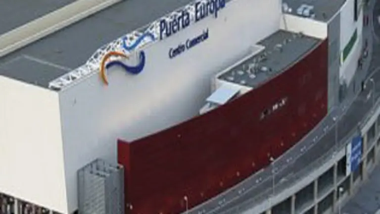 Puerta Europa.