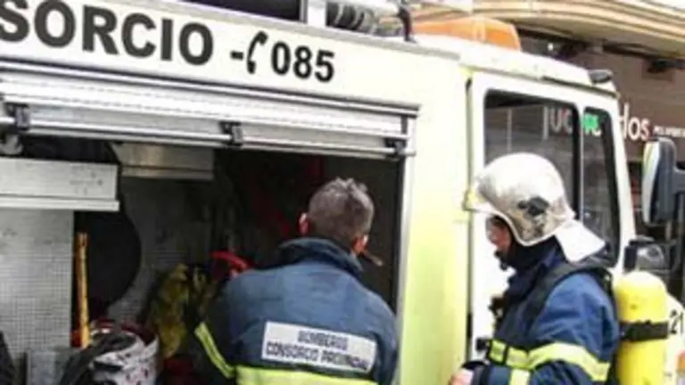 images/stories/2010octubre1/bomberos.jpg