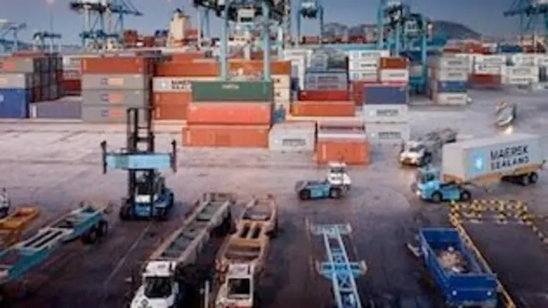 images/stories/2011abril2/puerto_de_algeciras-contenedores.jpg