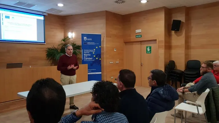 reuni&oacute;n plan movilidad