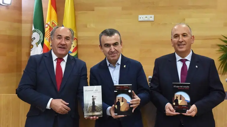 PRESENTACI&Oacute;N DEL LIBRO DE LORENZO SILVA LEJOS DEL CORAZ&Oacute;N