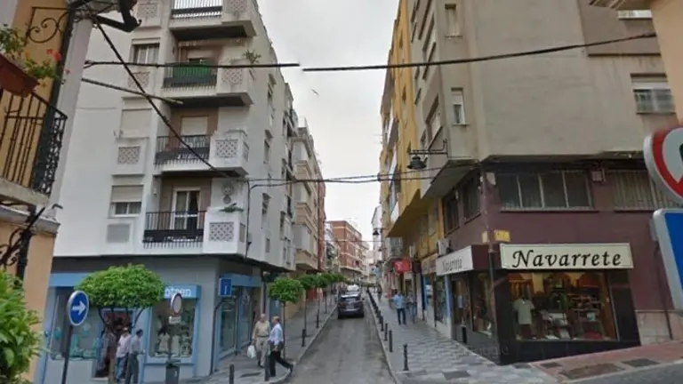 calle-sevilla-cortes-trafico