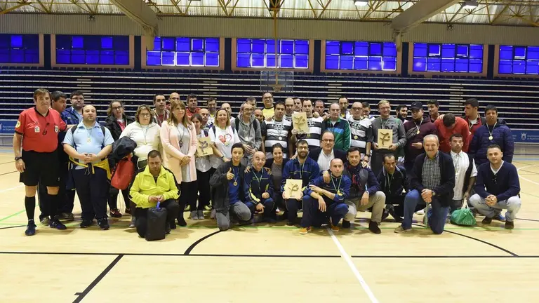 ENTREGA DE TROFEOS DEL TORNEO DE NAVIDAD DE APADIS