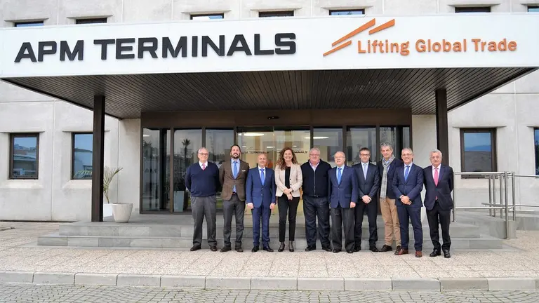 Visita presidenta Puertos APM Terminals Algeciras (1)