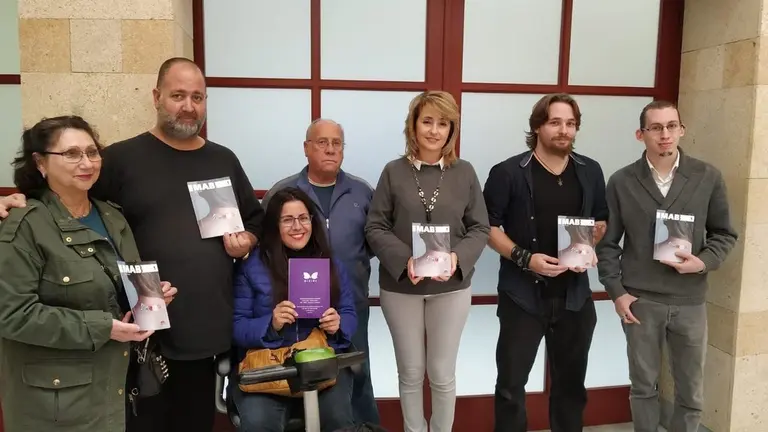 REVISTA MAB