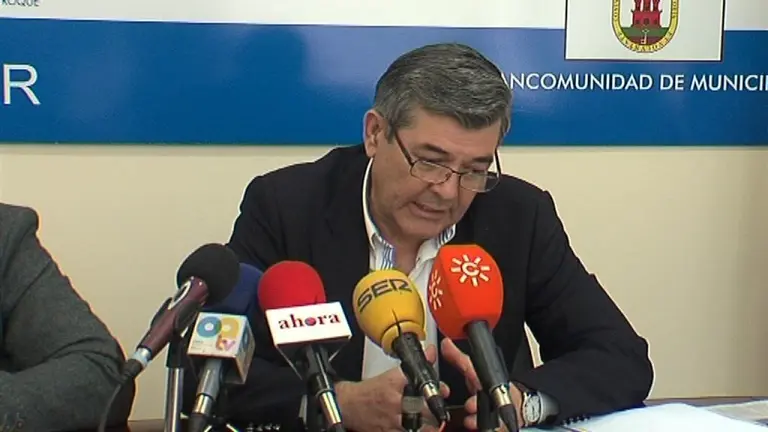 luis &aacute;ngel fern&aacute;ndez