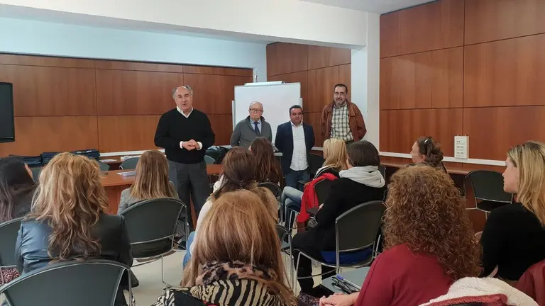 TALLER DE EMPLEO