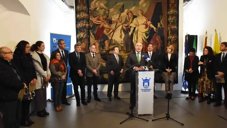 1-INAUGURACI�_N DE LA EXPOSICI�_N  EL BARROCO EN LA COLECCI�_N CAJASOL