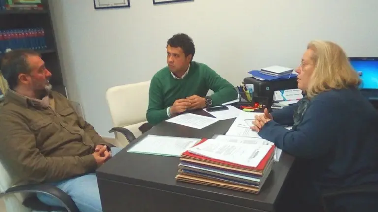 Algeciras_reuni&oacute;n_ AxS&iacute;_ Entre Todos_FJS MJJ_ JMA (3)